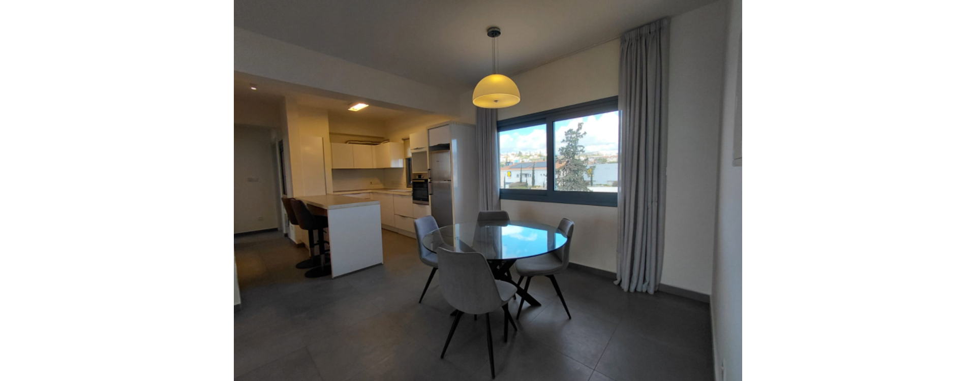 Hollywood  – Apt. 302