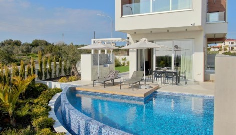 Iris Seaview Villa