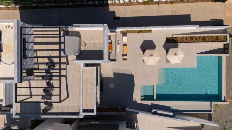 Aqua Beachfront Villas #1