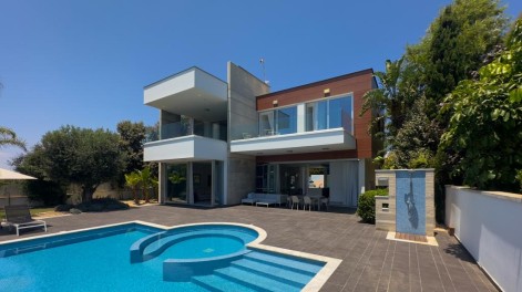 Pearl Seaview Villa