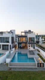 Aqua Beachfront Villas #1