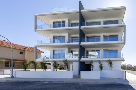 A103 One-Bedroom Suite