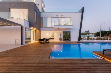 Neptune Seaview Villa