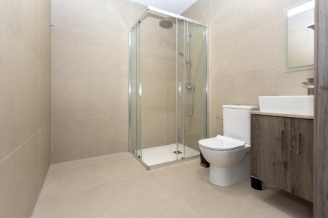 B102 Two-Bedroom Suite